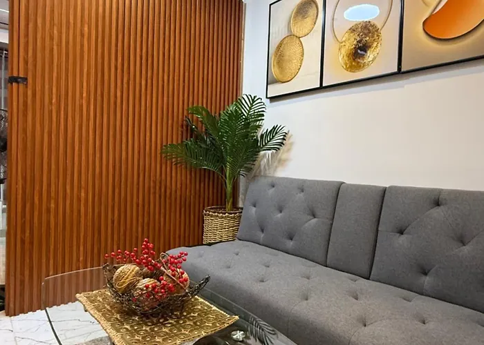 The Cozy Corner At Victoria Along Edsa Quezon *
